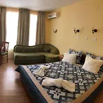 Family Littoral Hotel 2*